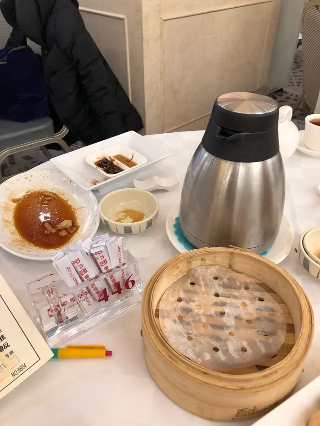 完全冇人收