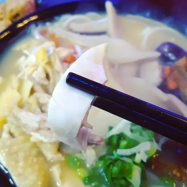 黃酒雞柳湯米線