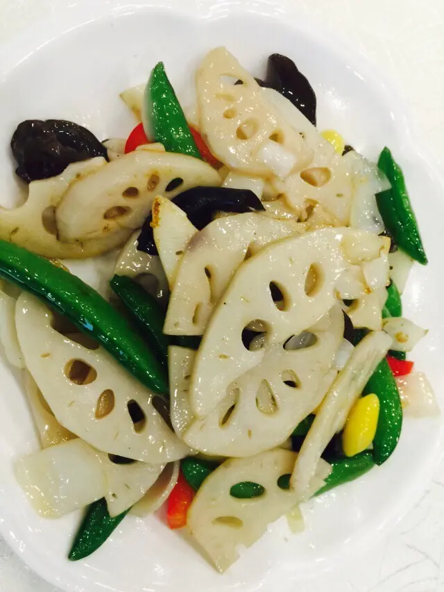 藕片百合炒白果