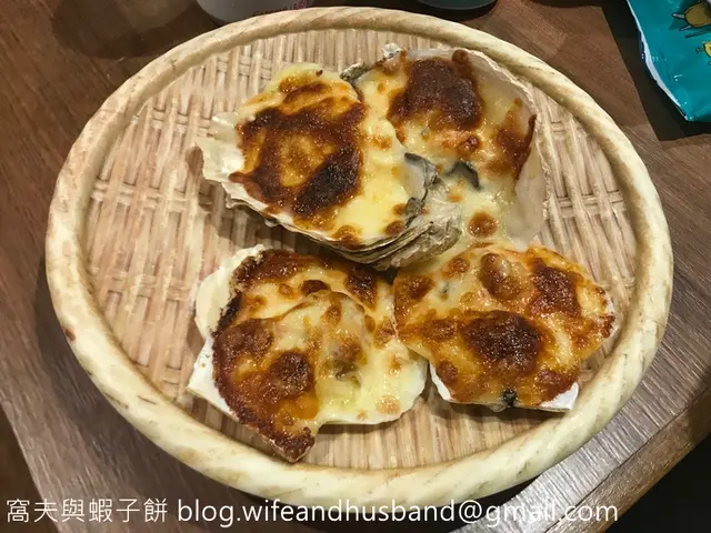 千賀焗黃金蠔和芝士黃金焗扇貝