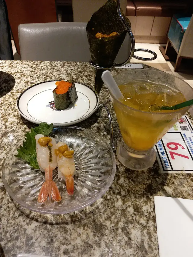 壽司，海膽手卷