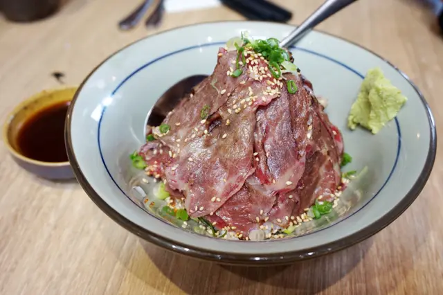 火炙安格斯牛肉飯