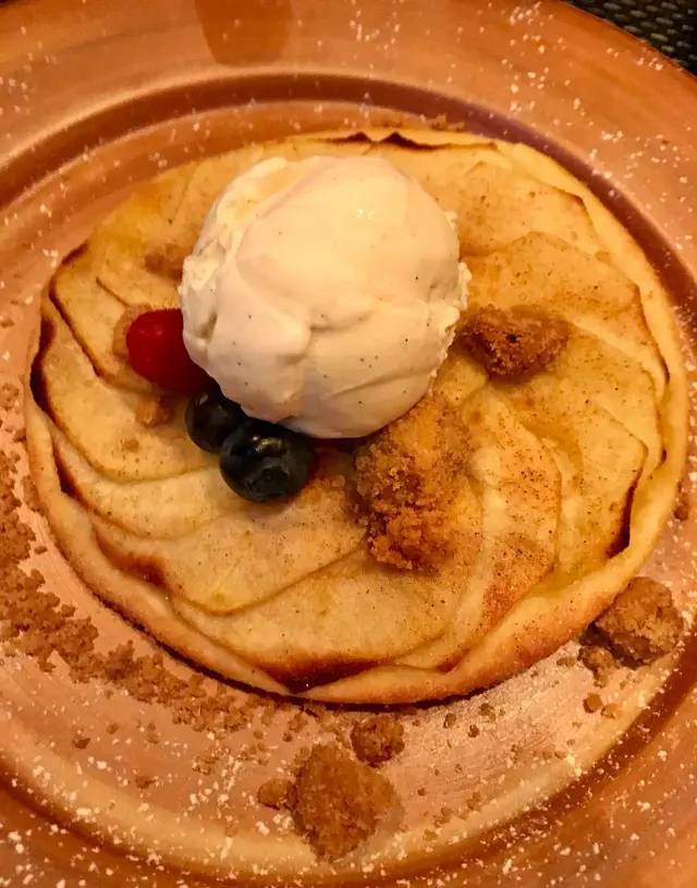 蘋果撻伴香草雪糕