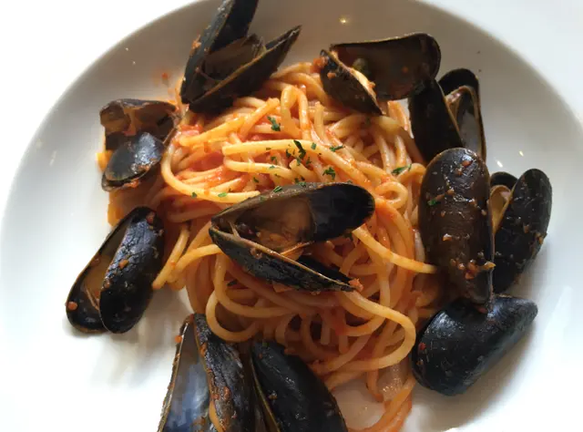 Dutch Mussel Spaghetti