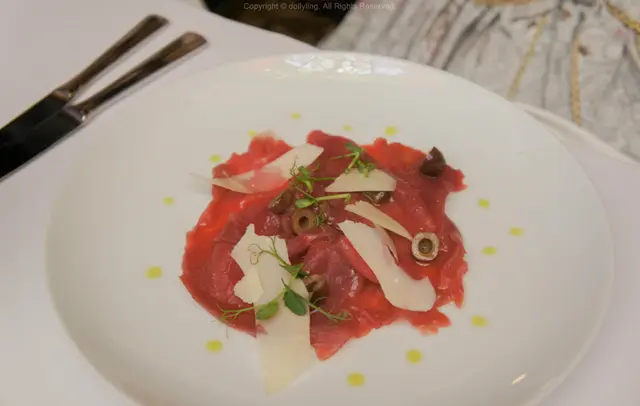 生牛肉薄片