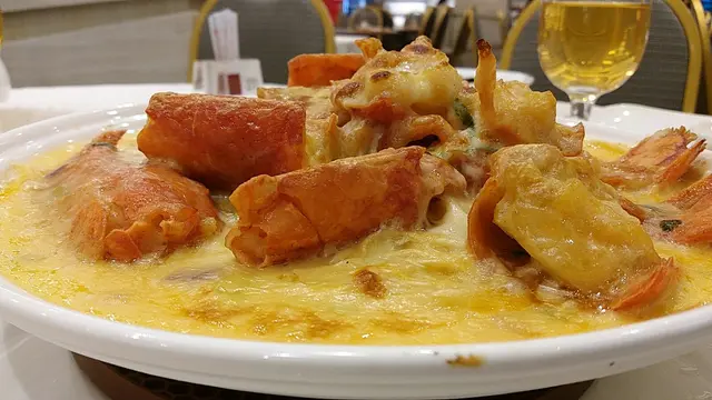 龍蝦芝士伊麵（伊麵底）