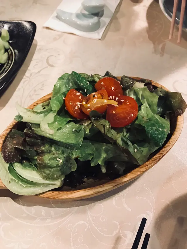 本地有機沙律菜伴芝麻醬