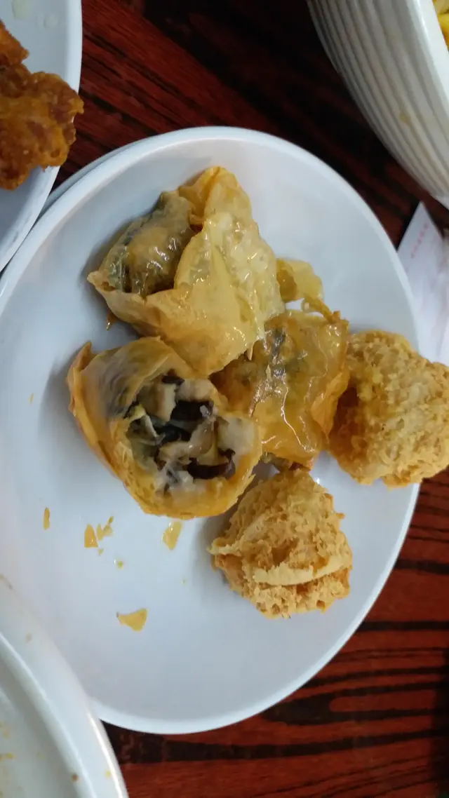 味道幾好，都好夠香脆，個心姑味唔重，而且有d粉漿，唔係我杯茶😅