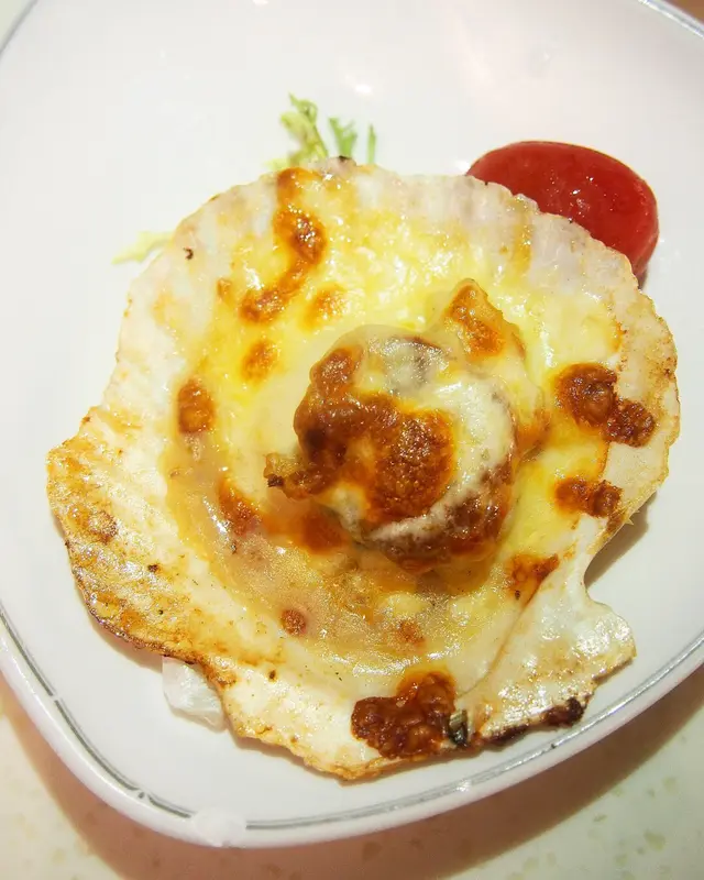 香濃芝士焗靠扇貝