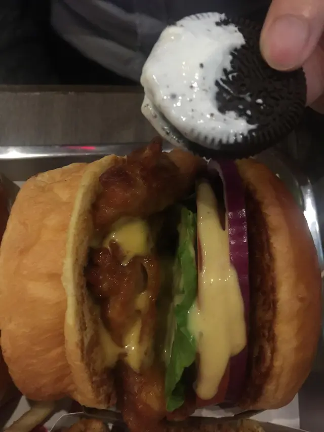 Signature Double Cheese Burger