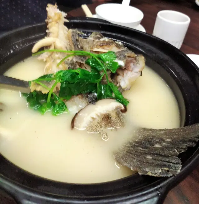 東星斑頭骨湯