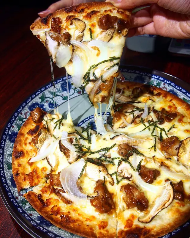 日本風味燒雞披薩