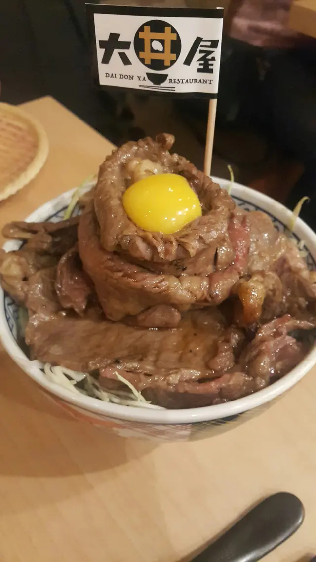 牛肉片厚身有口感,牛味濃,半生熟,100分