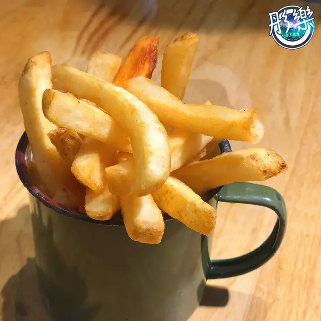 set menu：A.薯條＋飲品