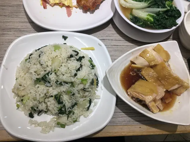 個雞食咗兩舊先影相😂