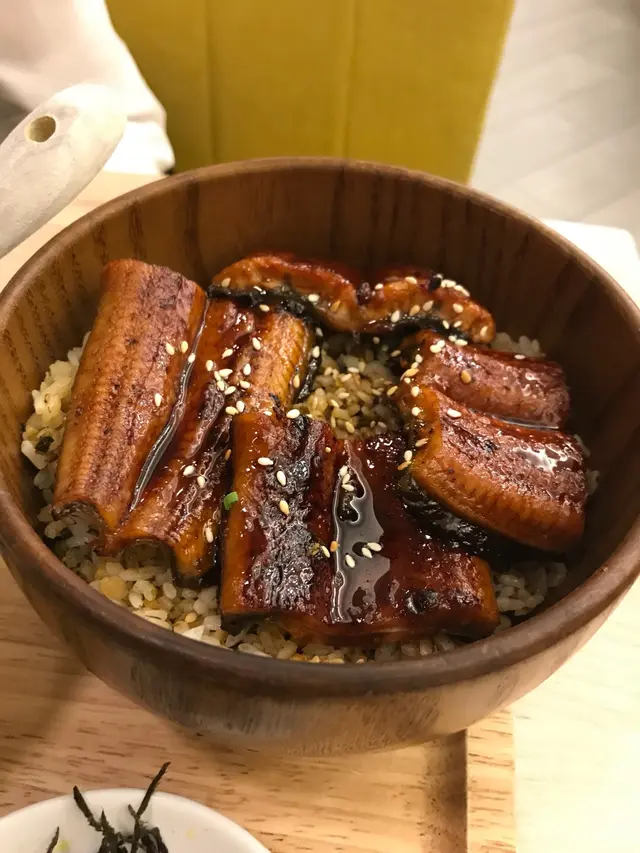 特盛鰻魚丼三食