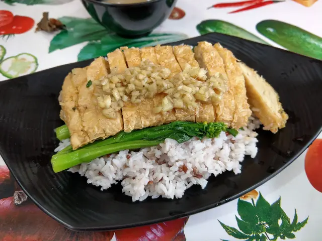 薑茸白切雞飯