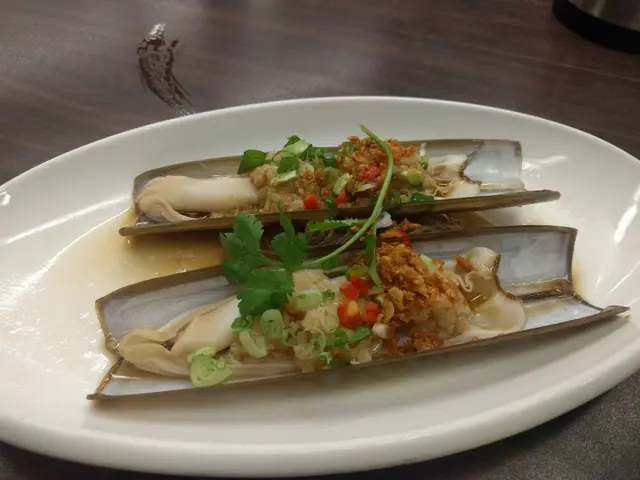 蒜蓉粉絲蒸蟶子皇
