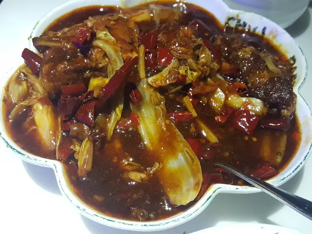 味道好普通，有硬骨，而且個人覺得太多汁