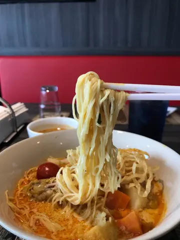 泰北清邁咖哩金麵