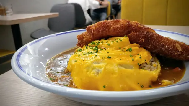 咖哩吉列豬扒半熟玉子蓋飯