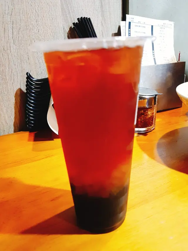 蜂蜜蘆薈紅茶(+珍珠)