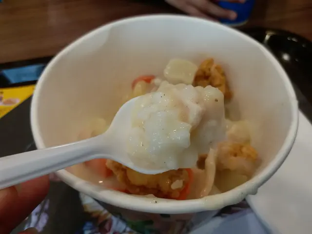 家鄉雞皇桶飯