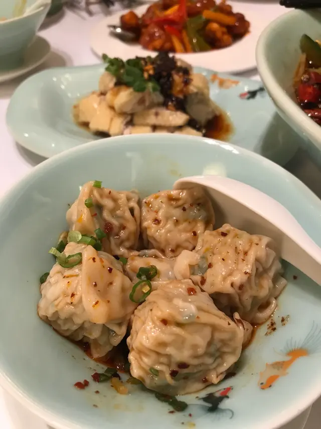 紅油上海雲吞