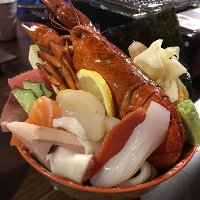 丼瀛龍蝦刺身爆丼