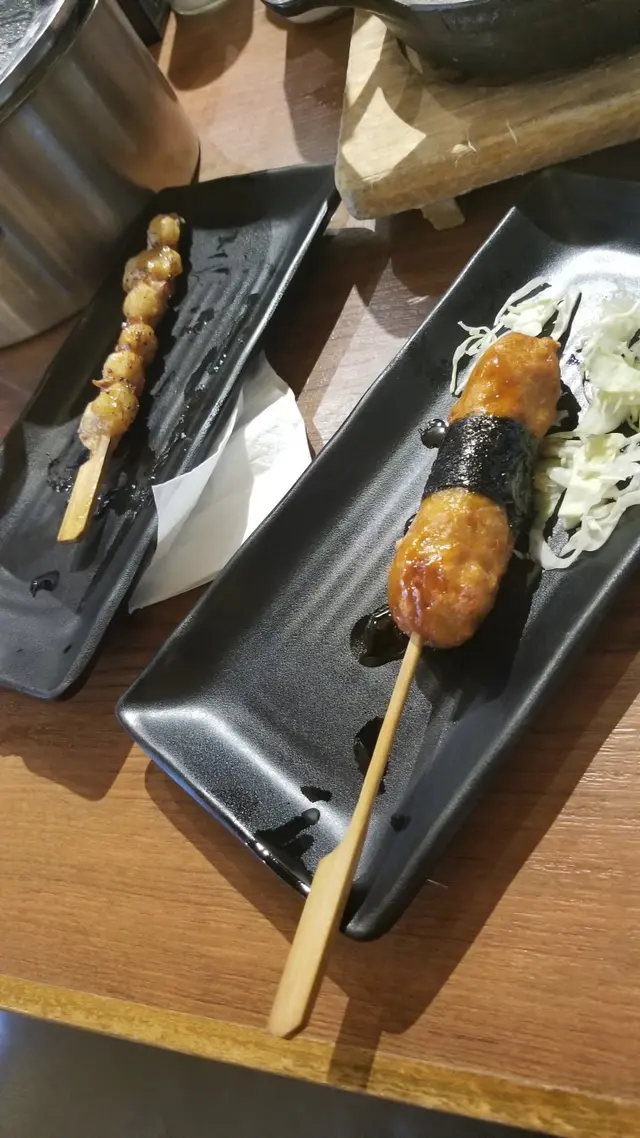 燒雞軟骨及紫菜雞肉