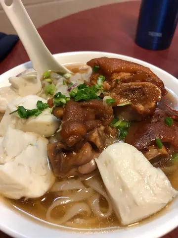 雞翼魚蛋麵