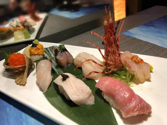 飛機壽司拼盤(8件)