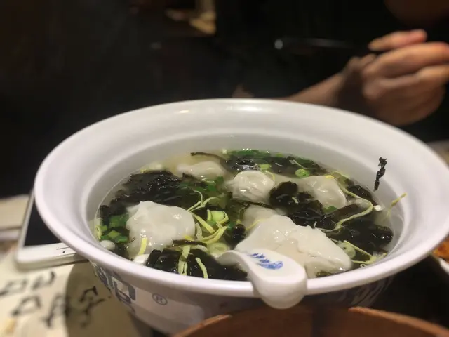 菜肉大餛飩