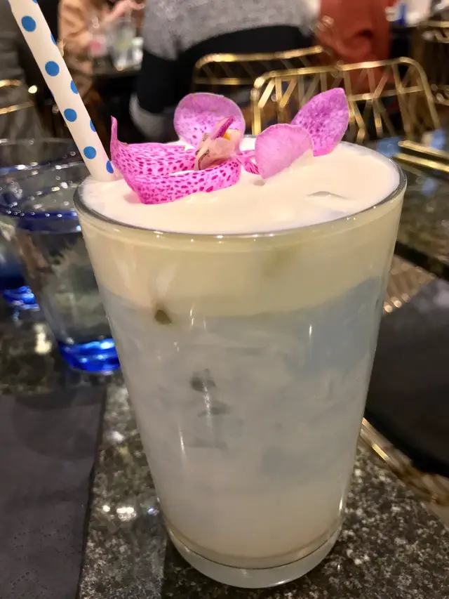 碟豆花椰子奶蓋