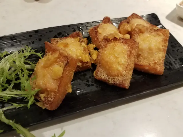 黃金蝦多士