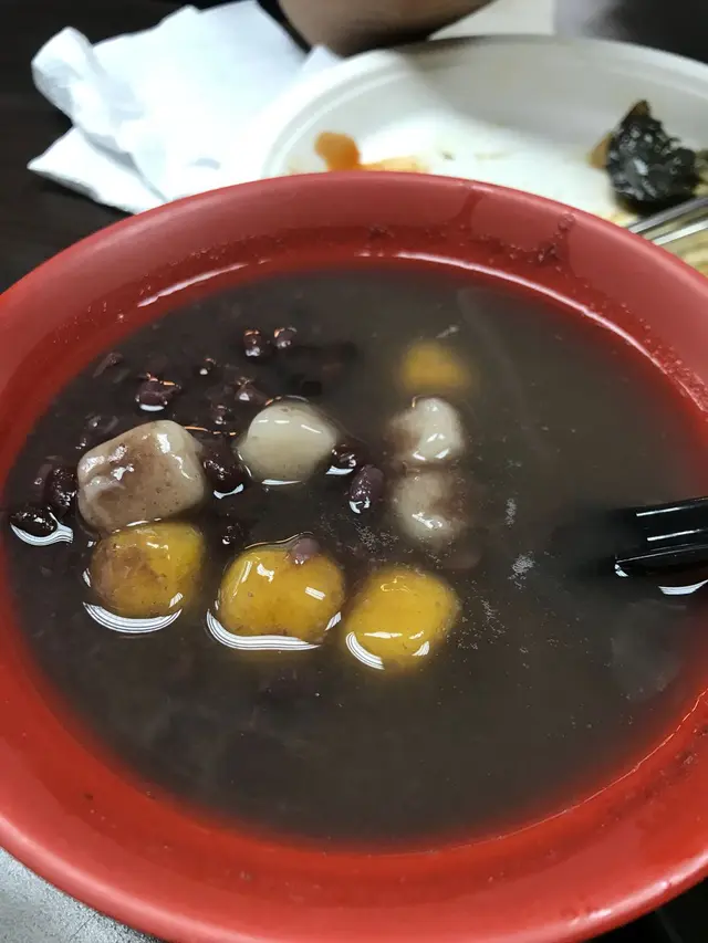 芋圓和地瓜圓太多粉了，太韌，不自然