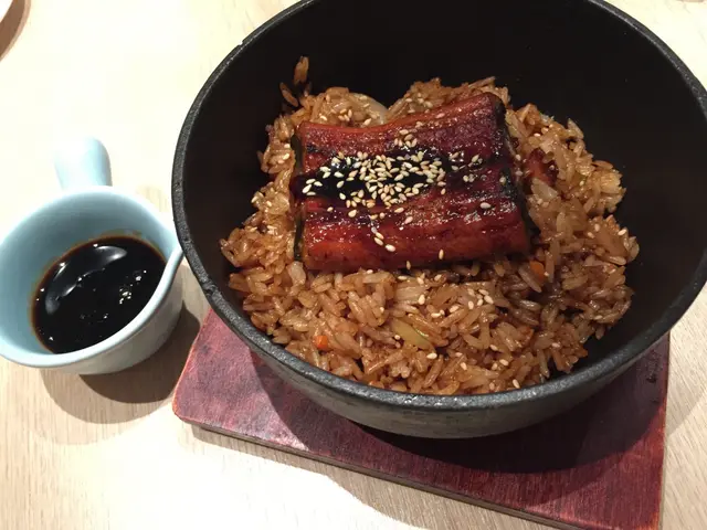 日式鰻魚鐵鍋炒飯