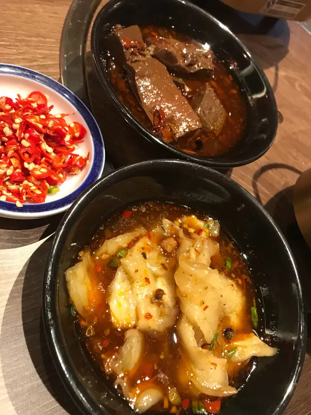 台式秘制麻辣花膠+台式秘制麻辣鴨血