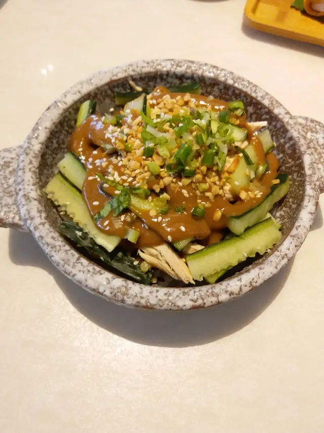 和麻醬雞絲粉皮