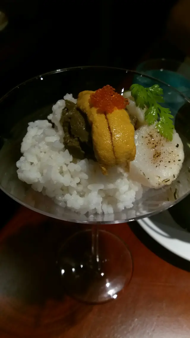 意料之外的海膽加入，成件事Match到一個點，鮮甜味美，超正，一定要嗌