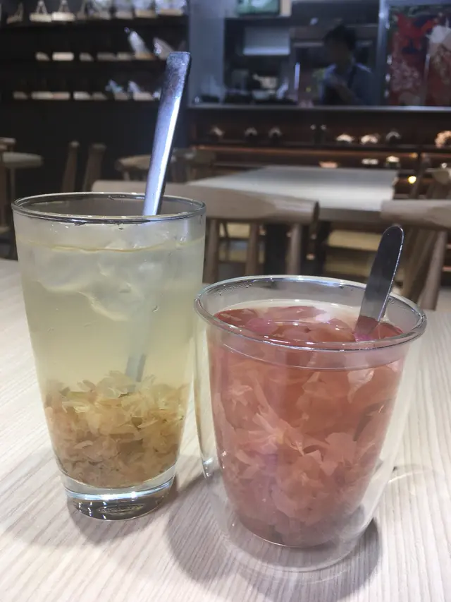 跟餐加$10，好香花味又靚又甜蜜