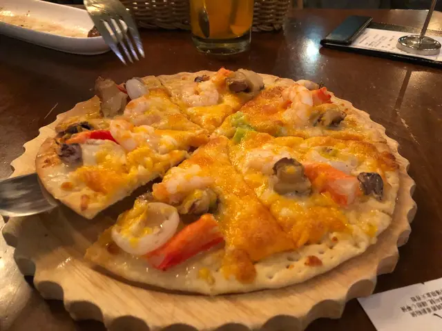 千島海鮮pizza