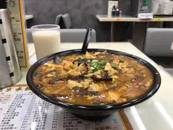 酸辣湯麵