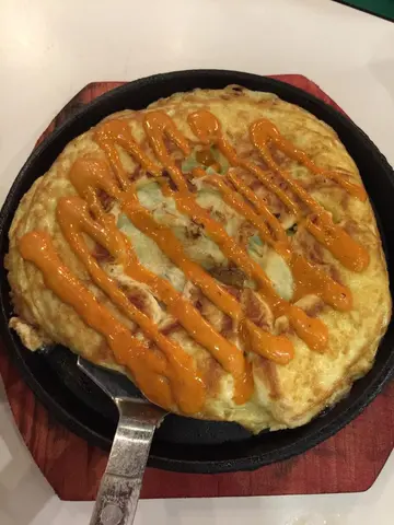 鮮蚵仔泡菜蛋餅