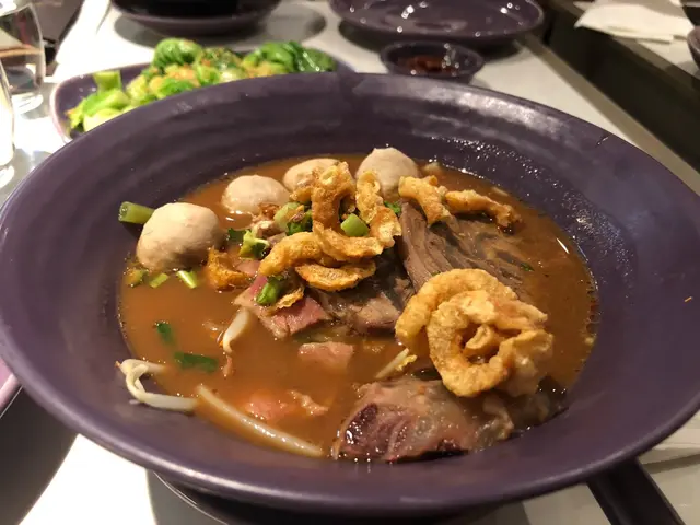 Ayuthaya boat noodles with beef
