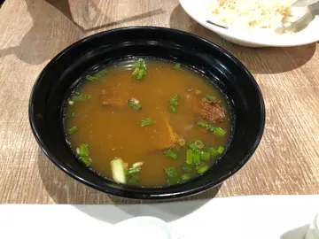 泰式牛腩飯