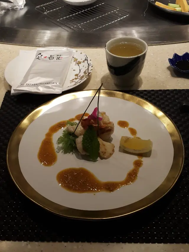海膽汁煮龍蝦