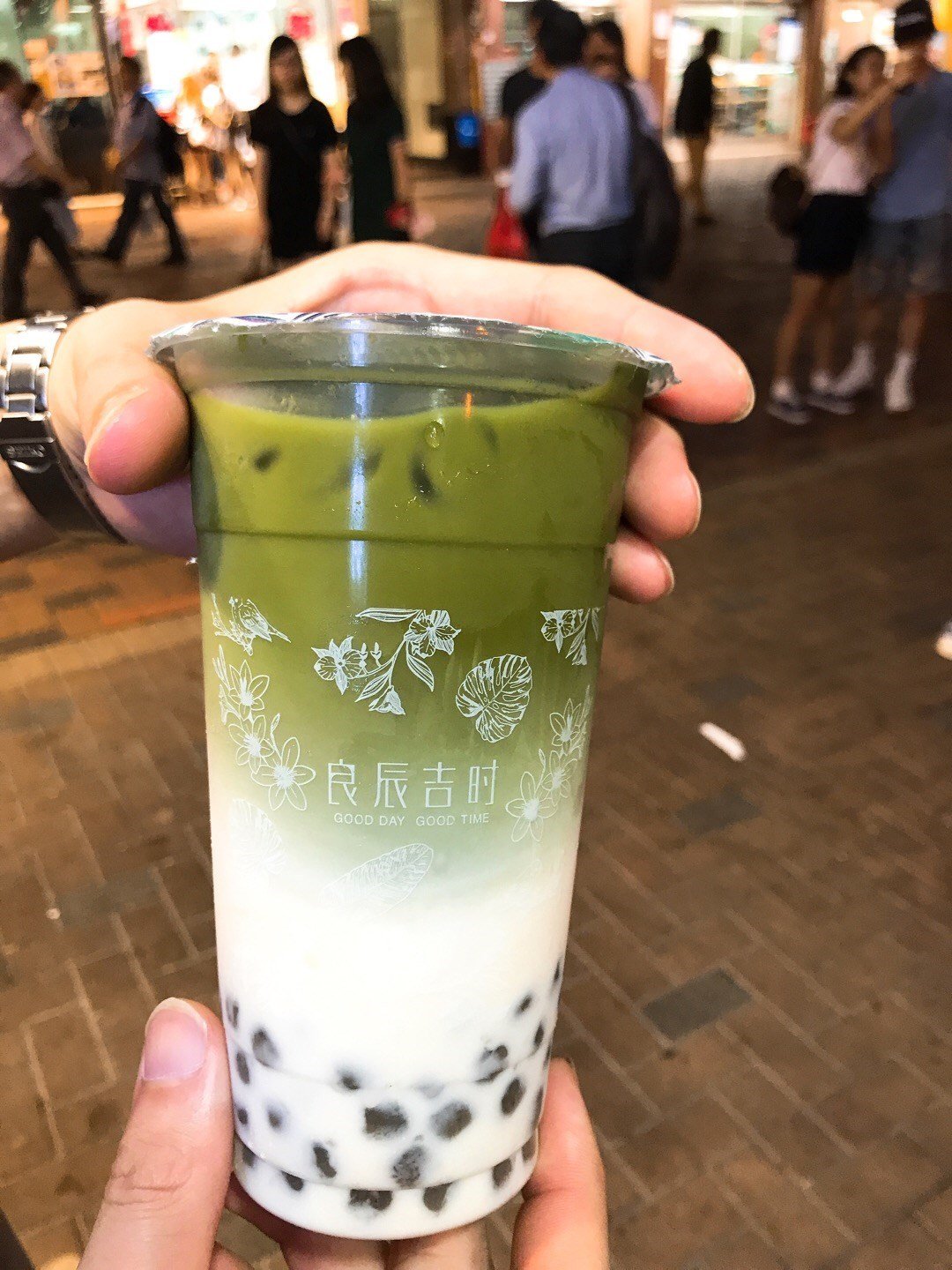 宇治抹茶鲜奶茶 黑芝麻珍珠$