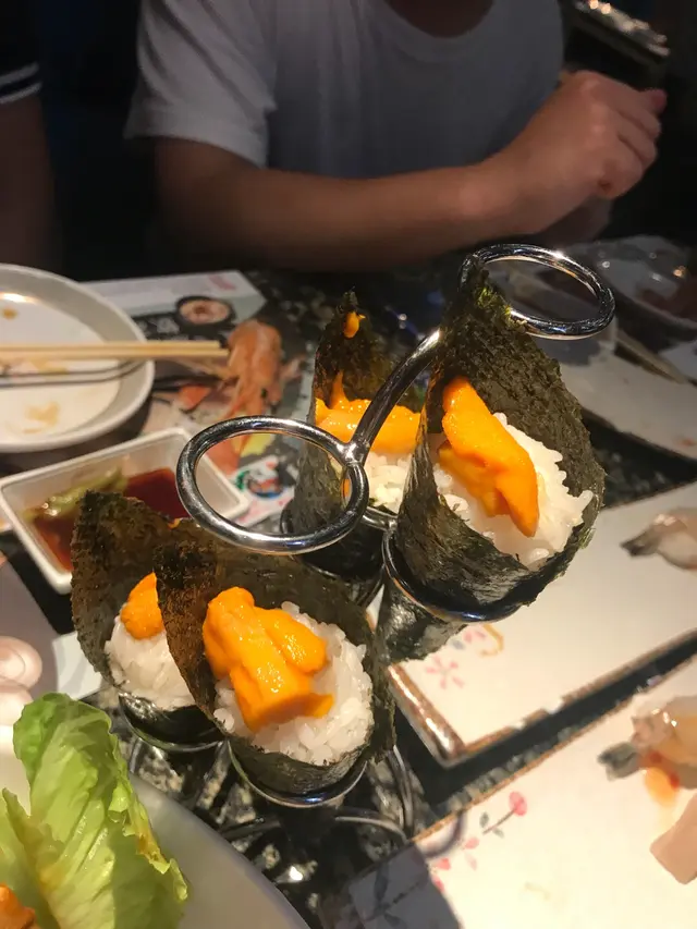 正啊  好少放題有海膽手卷  ，仲要係好食既，Order左幾轉  