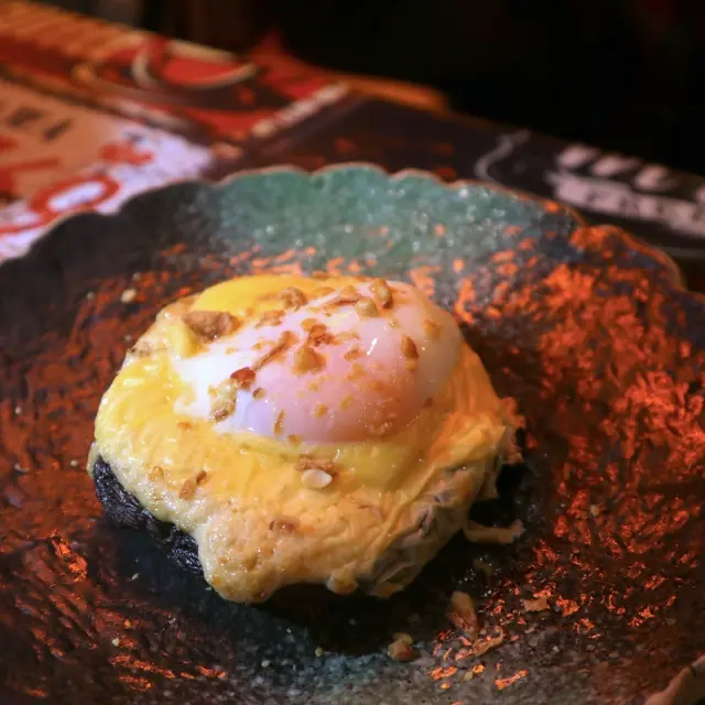 溫泉蛋芝士蟹肉大烤菇